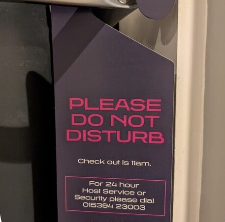 1pm late check out - £30